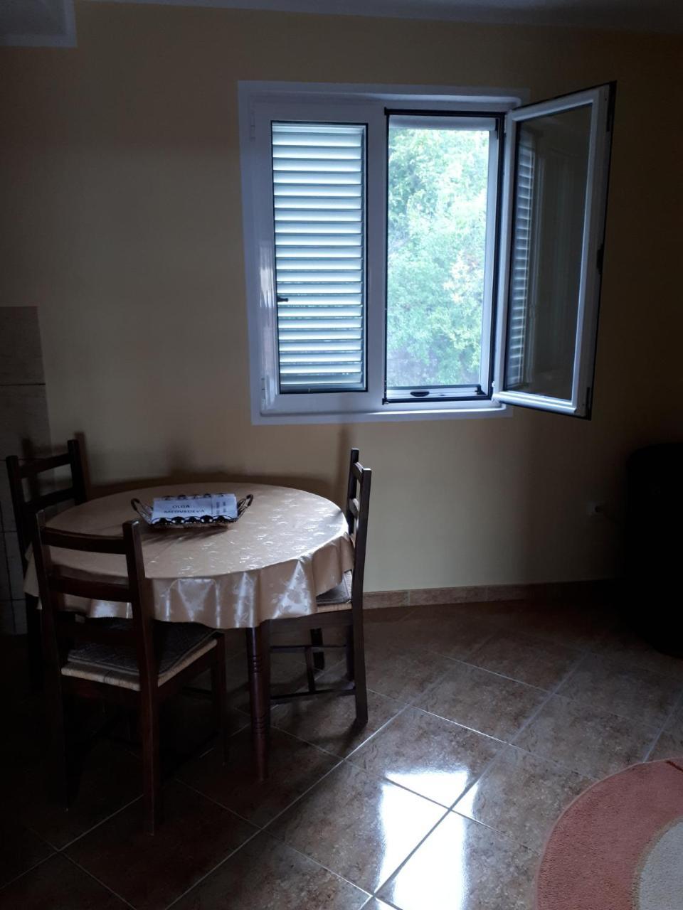 Apartment Dubrava Тиват Экстерьер фото