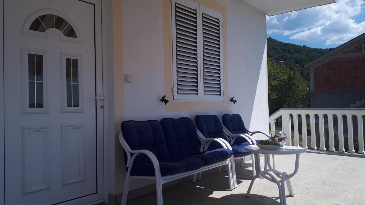 Apartment Dubrava Тиват Экстерьер фото